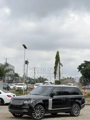 Land Rover Range Rover Vogue 2014 Black