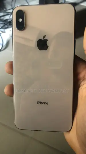Apple iPhone XS Max 64 GB Gold