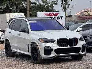 BMW X5 M50i 2021 White