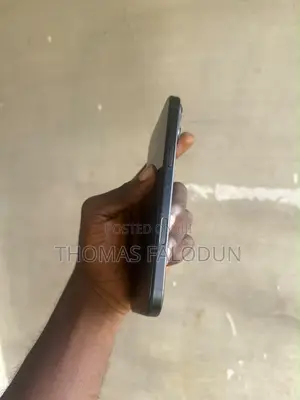Apple iPhone 16 Plus 128 GB Black