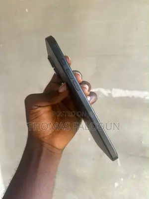 Apple iPhone 16 Plus 128 GB Black