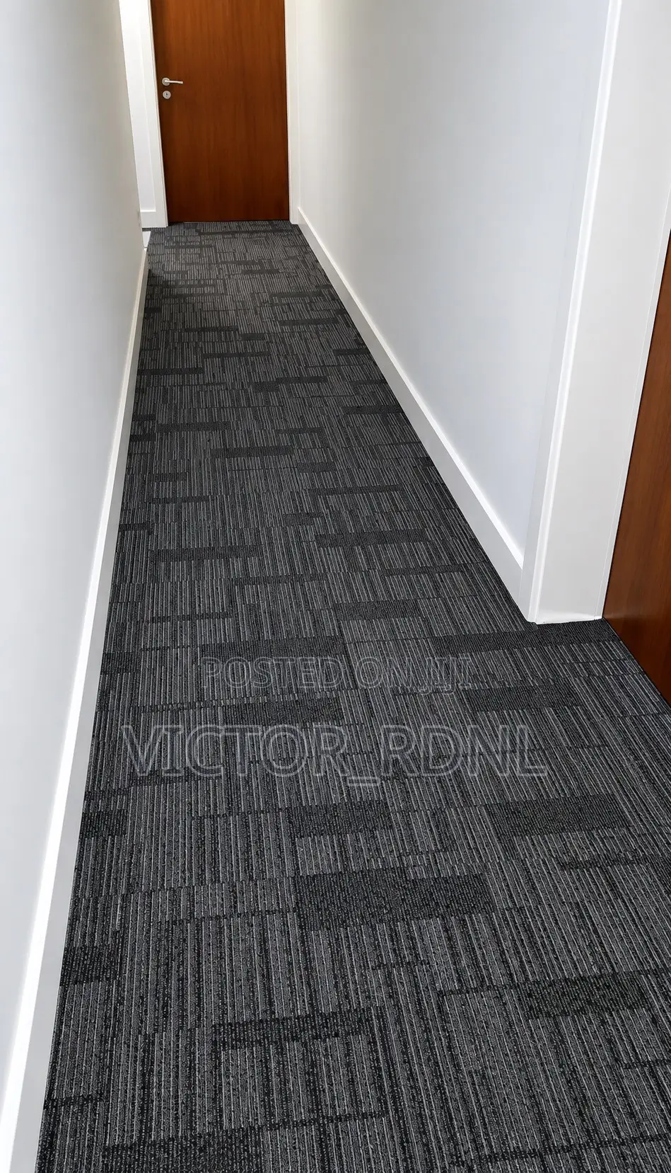 Studio Rug Carpet Tiles