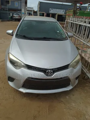 Toyota Corolla 2014 Silver