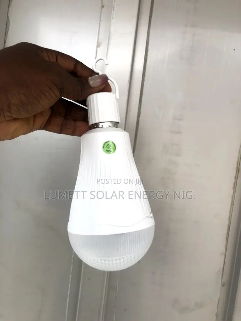 DP 9W Portable LED Home Lighting Bulb