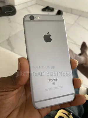 Apple iPhone 6s 64 GB Silver