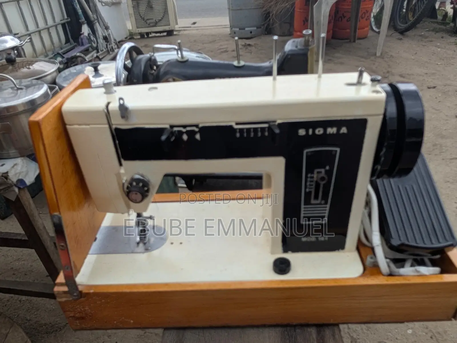 Sigma Model 14e- Electric Zigzag Sewing Machine