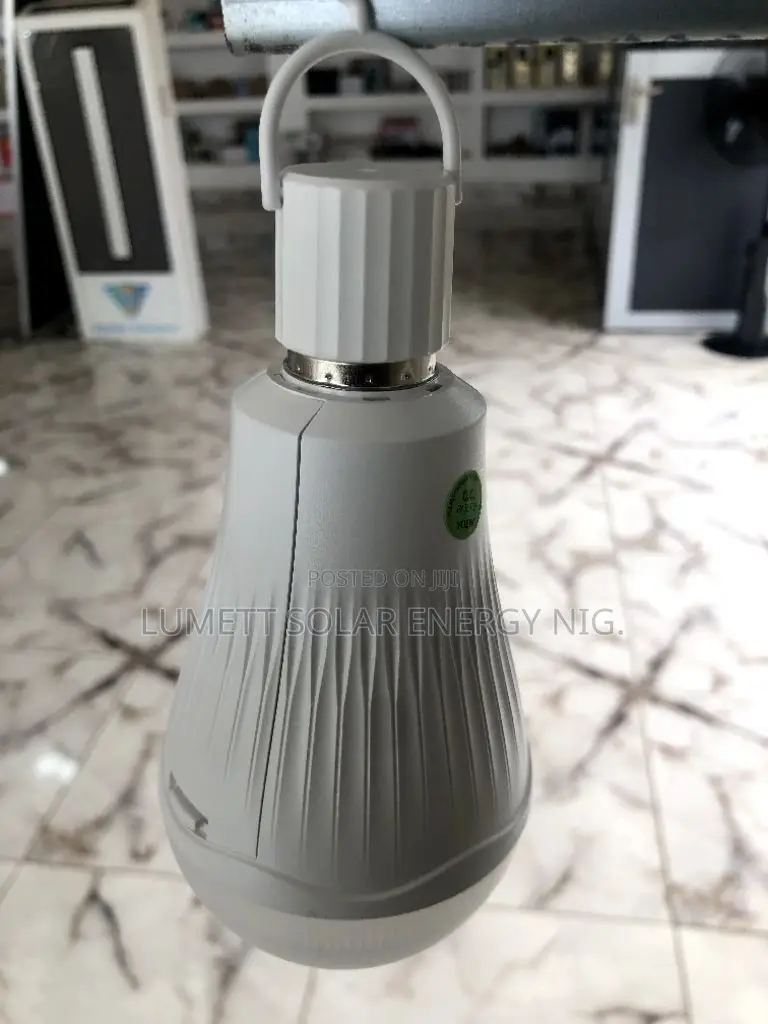 DP 9W Rechargeable Bulb for Power Outages
