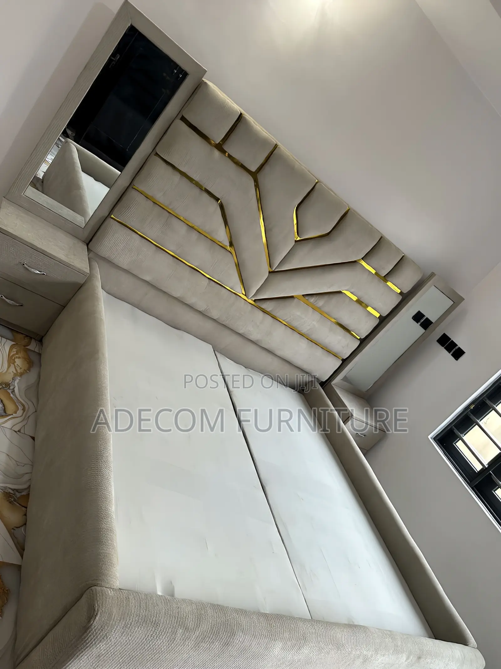 Bedframe 6/6 Payment on Delivery 