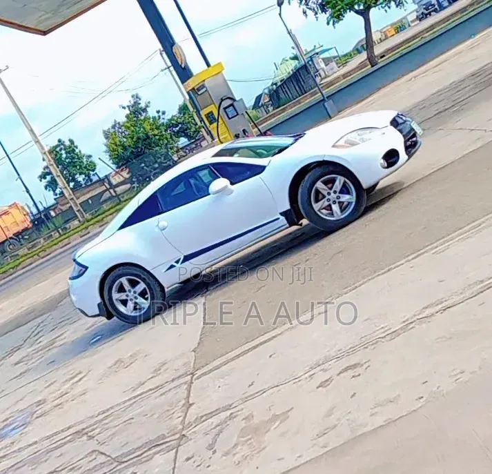 Mitsubishi Eclipse 2006 White