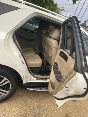 Mercedes-Benz M Class 2013 White