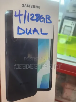 New Samsung Galaxy A16 5G 128 GB Black