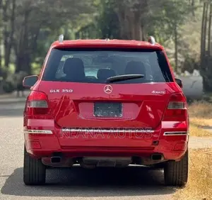 Mercedes-Benz GLK-Class 2012