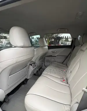 Toyota Venza XLE 2012 Gray