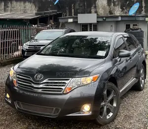 Toyota Venza XLE 2012 Gray