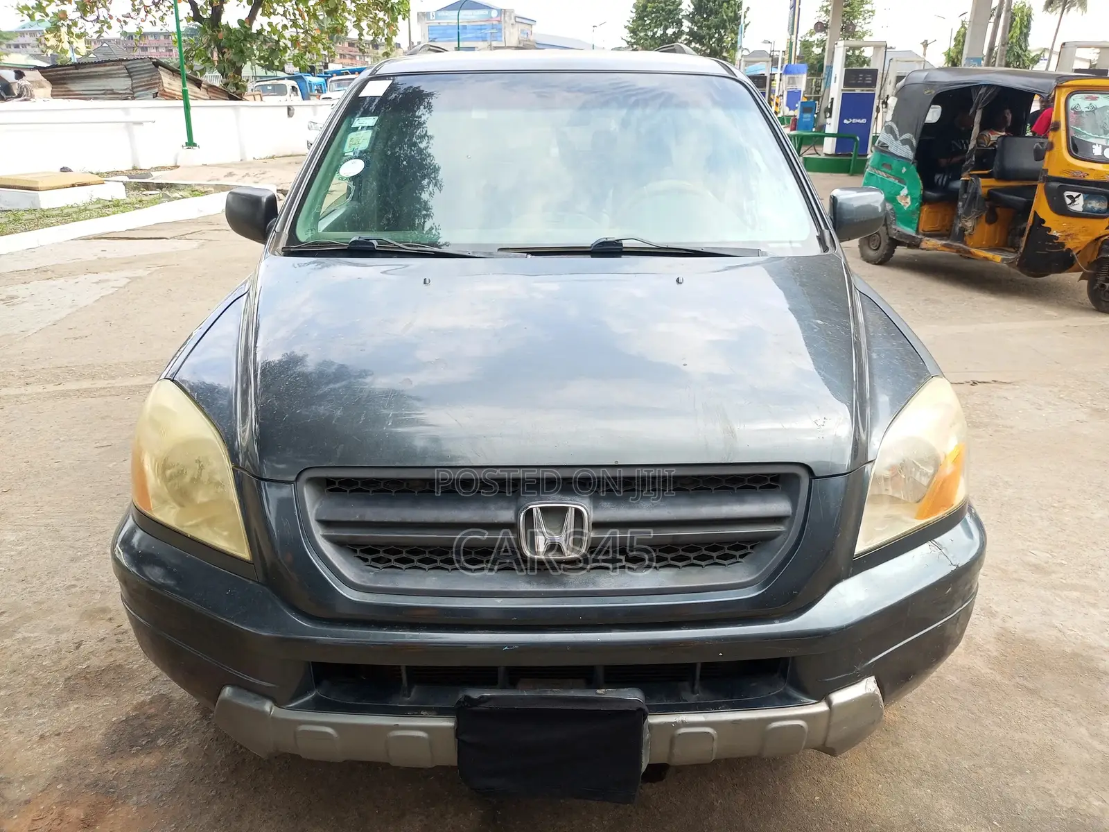Honda Pilot 2004 Gray