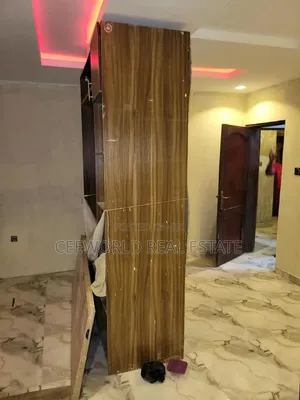 3bdrm Apartment in Ajeigbe Off Ring, CHallenge / Ibadan for rent
