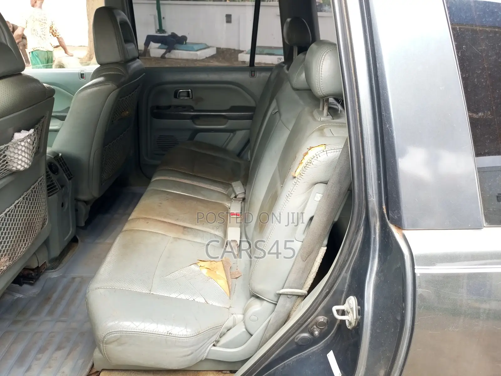 Honda Pilot 2004 Gray