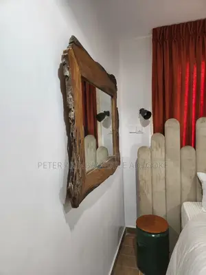 Furnished 4bdrm Penthouse in Prime Water View, Lekki Phase 1 for sale