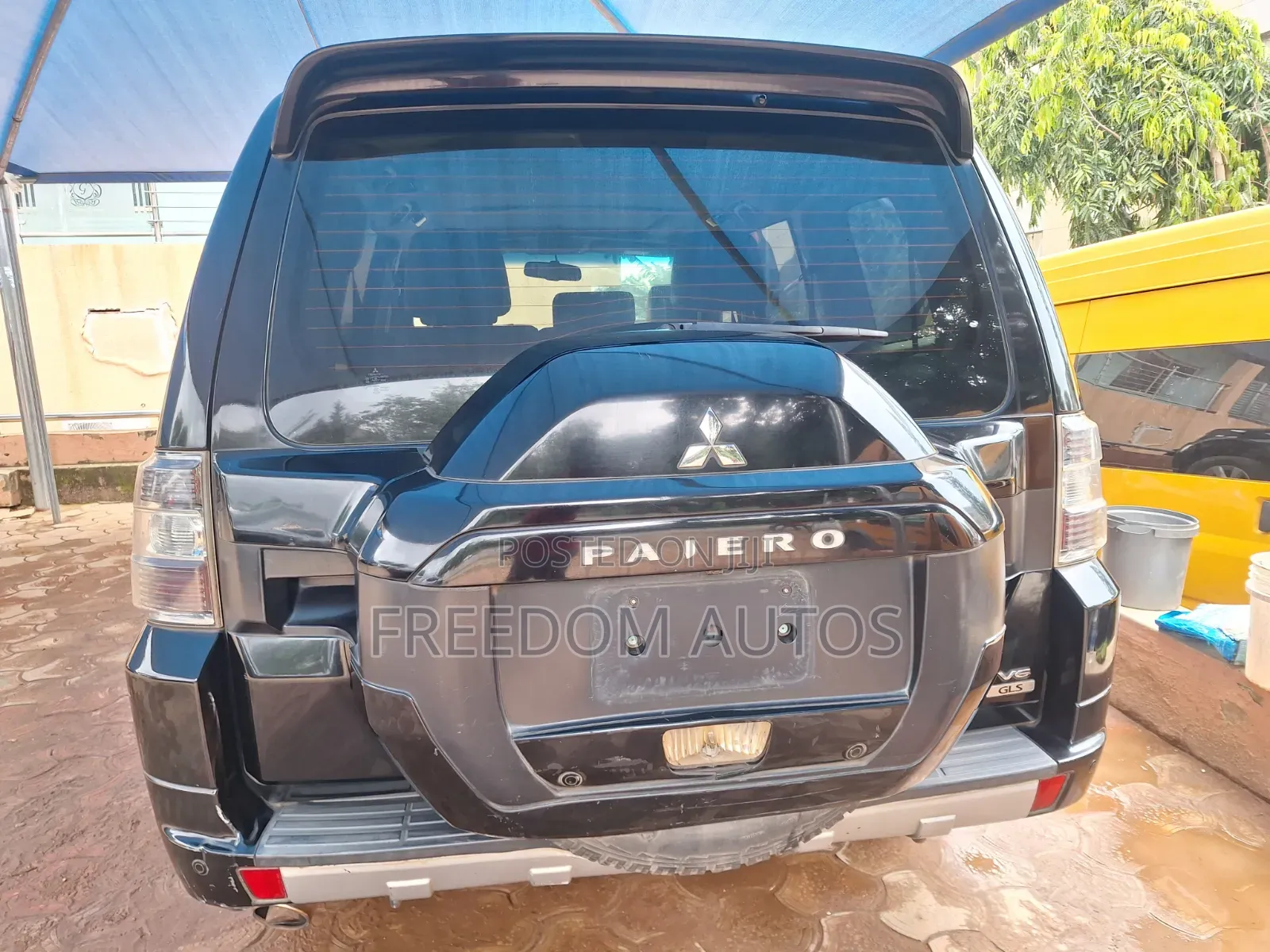 Mitsubishi Pajero 2018 Black