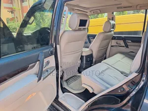 Mitsubishi Pajero 2018 Black