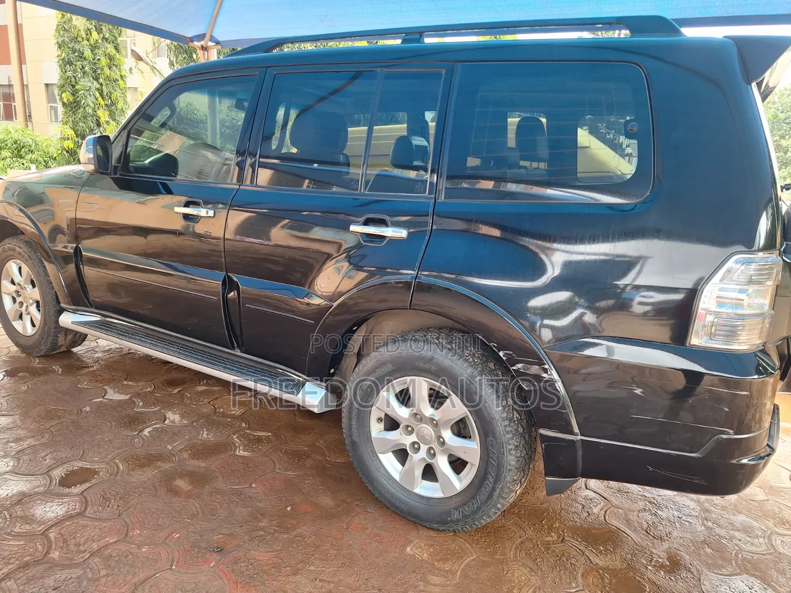 Mitsubishi Pajero 2018 Black
