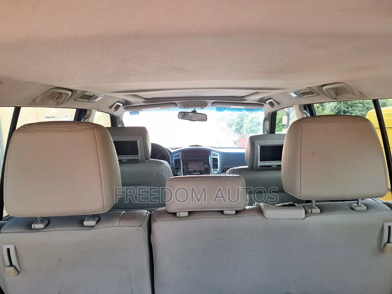 Mitsubishi Pajero 2018 Black