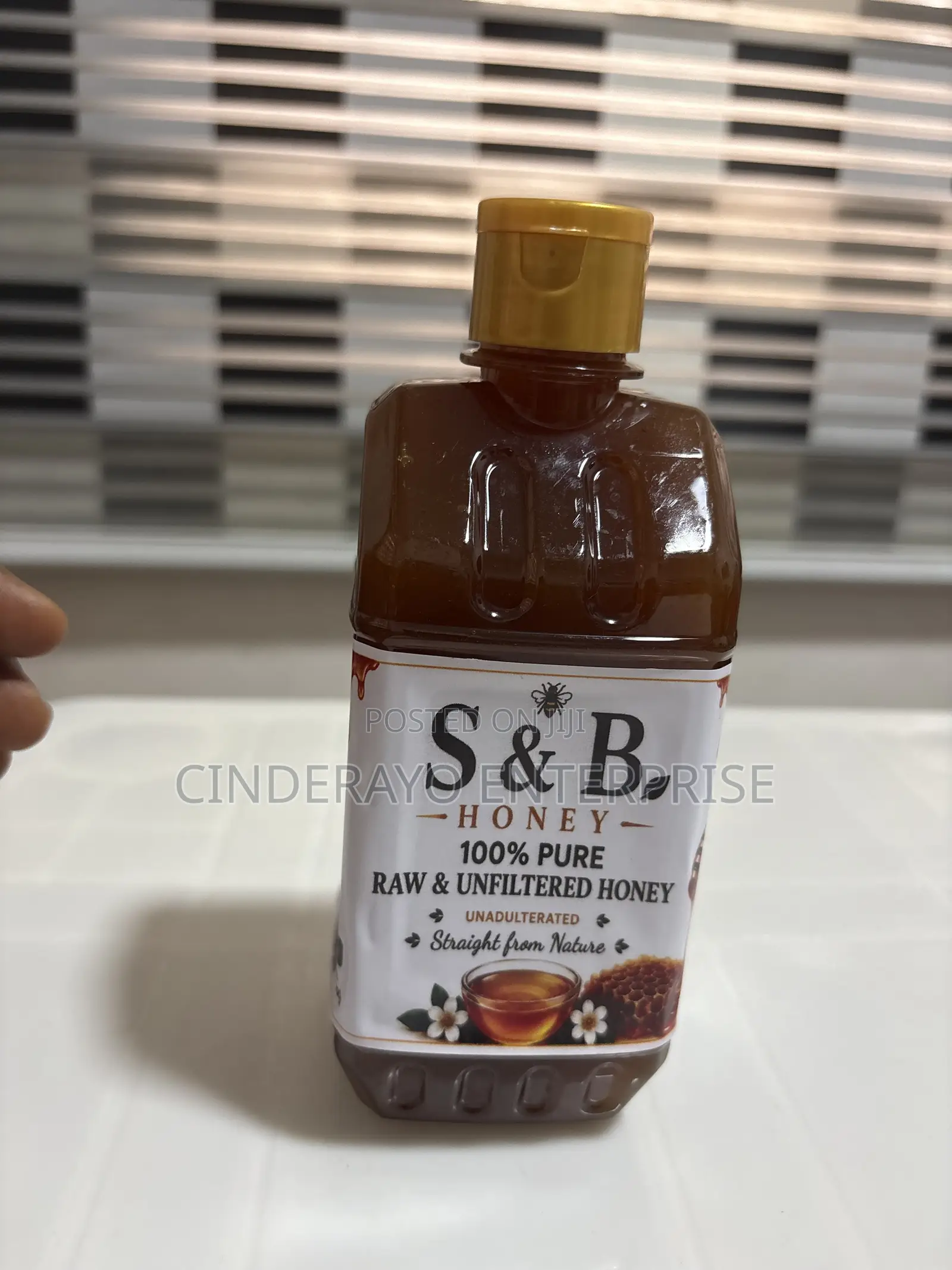 S B Unfiltered Honey