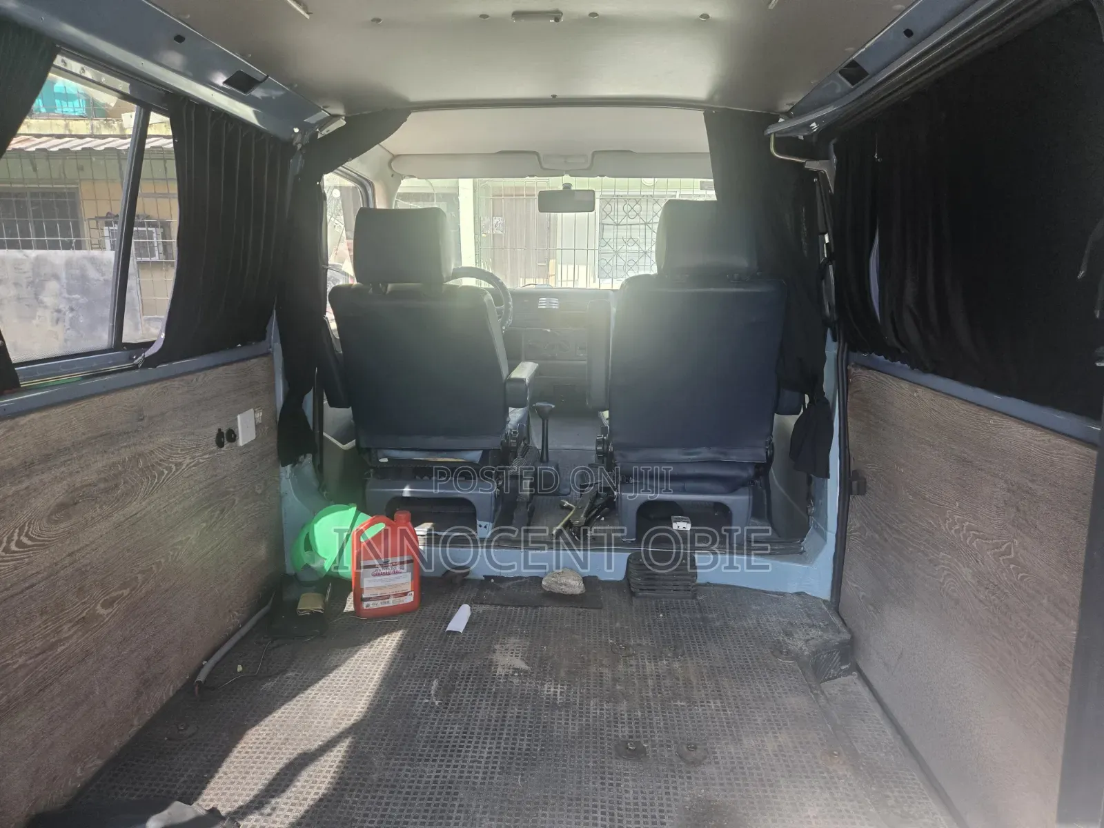 Volkswagen Transporter 2002 White