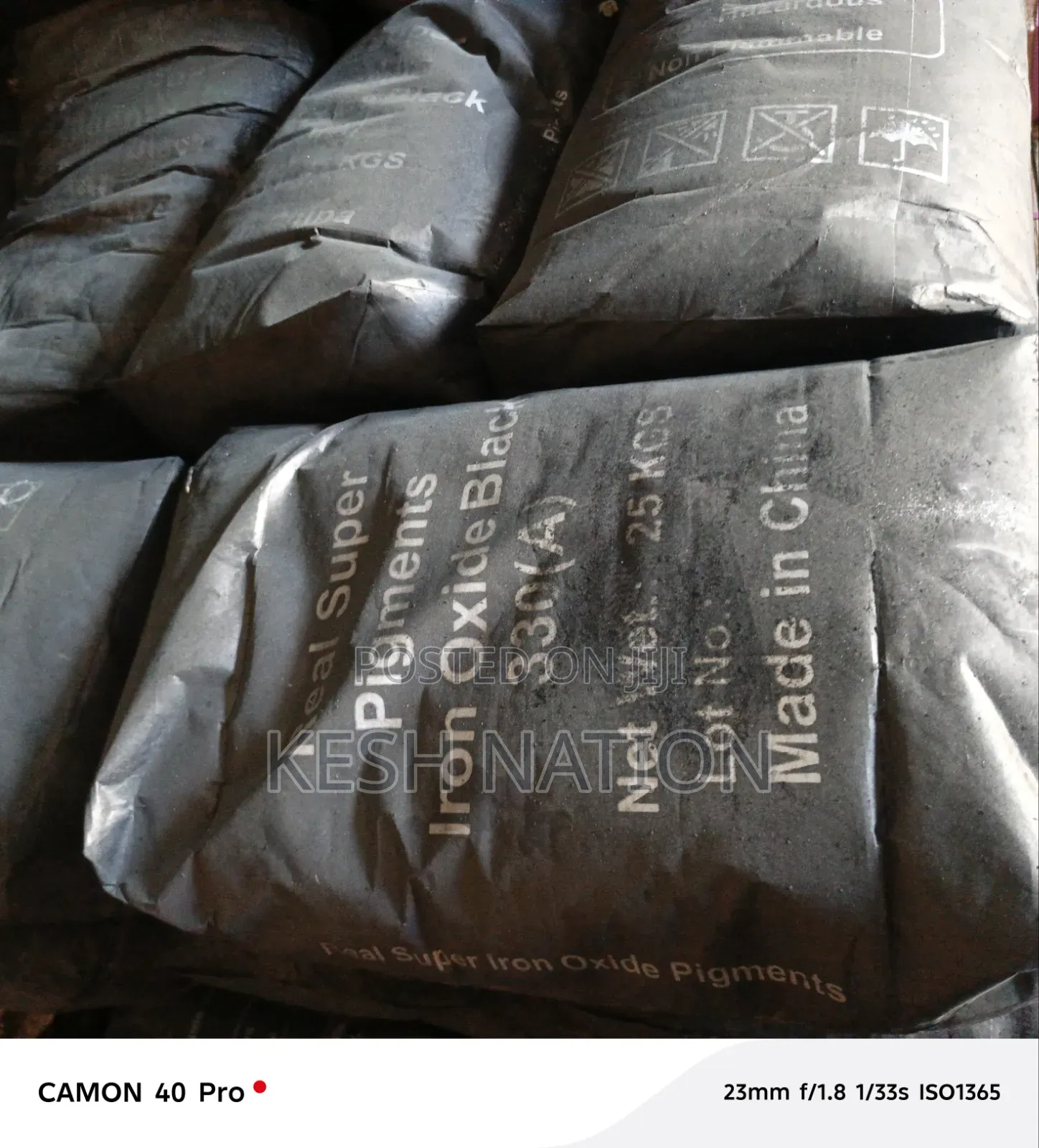 Pigments Black