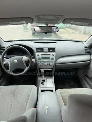 Toyota Camry 2009 Silver