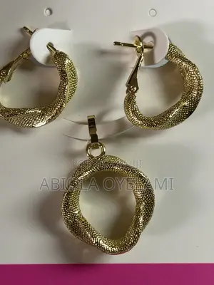 Gold Replica Jewelry Set