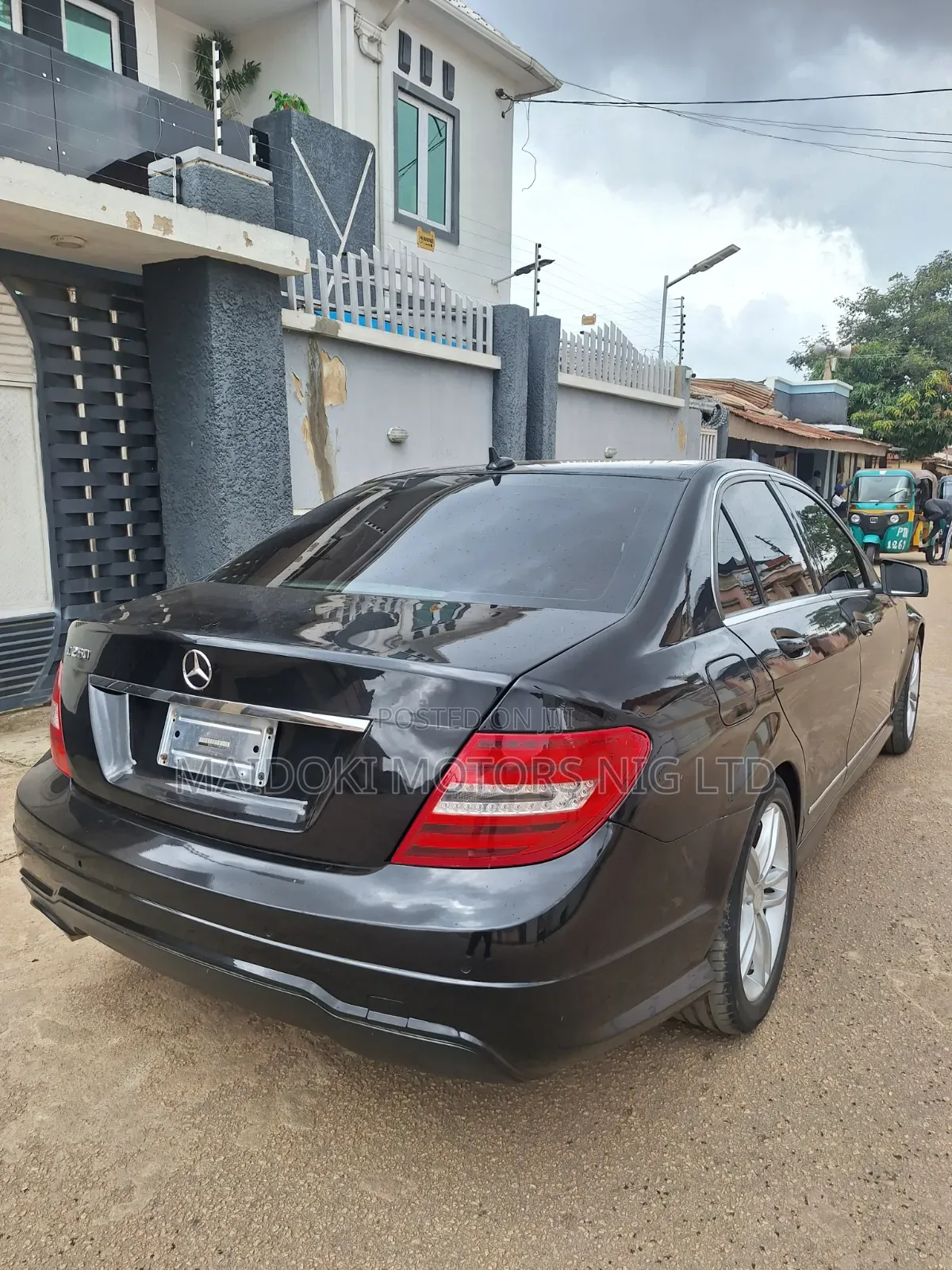 Mercedes-Benz C250 2012 Black