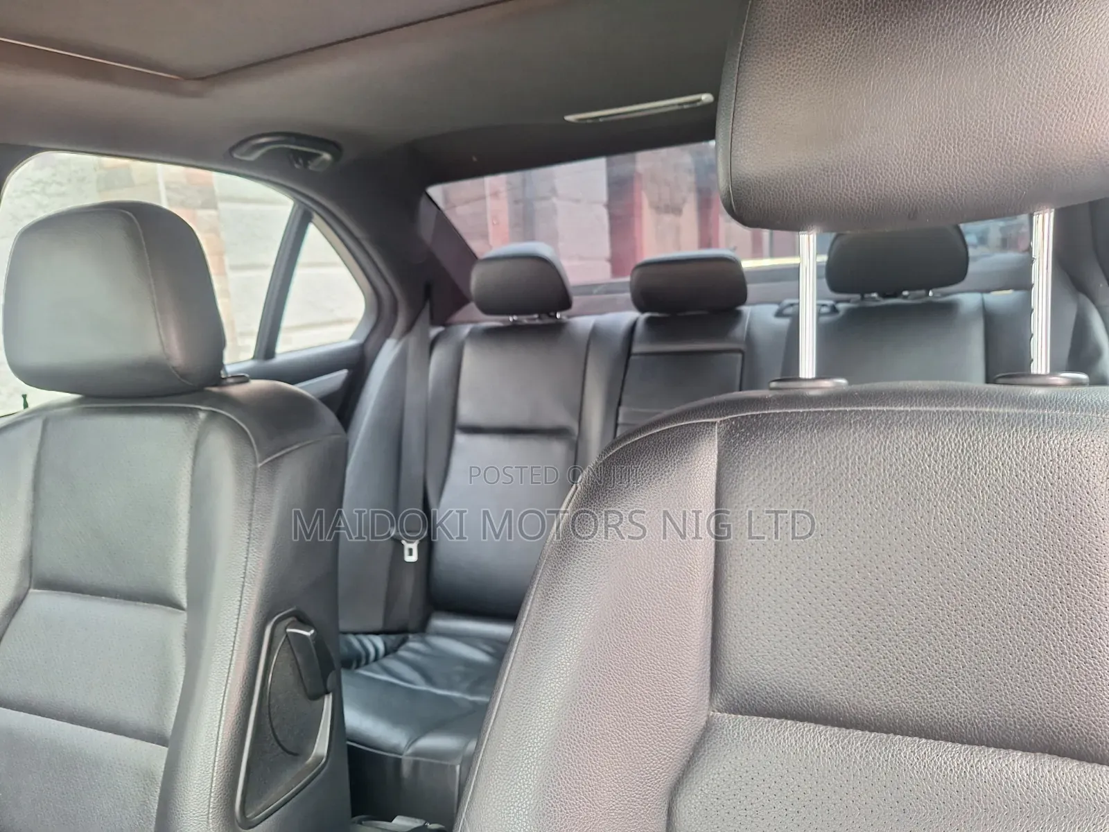 Mercedes-Benz C250 2012 Black