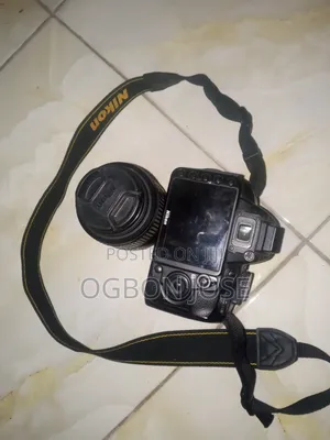 Nikon D3100 With 18-55mm