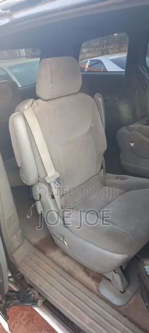 Toyota Sienna 2005 White
