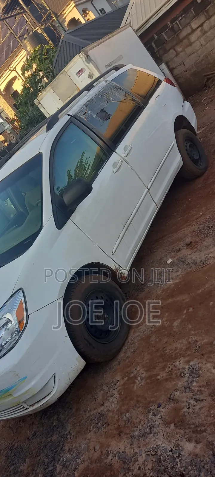 Toyota Sienna 2005 White