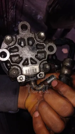 Power Stearing Pump for 2ar Cammry and Venza 2010 4plug