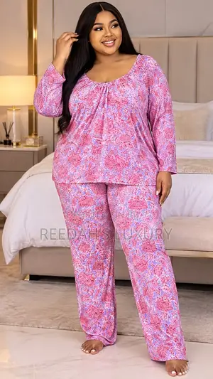 Plus Size Floral Bloom Loungewear