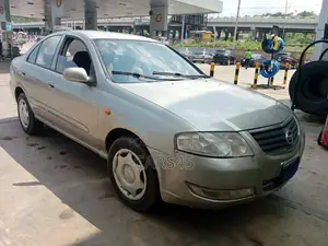 Nissan Sunny 2007 Silver