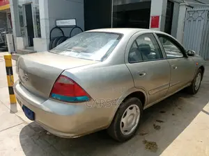 Nissan Sunny 2007 Silver