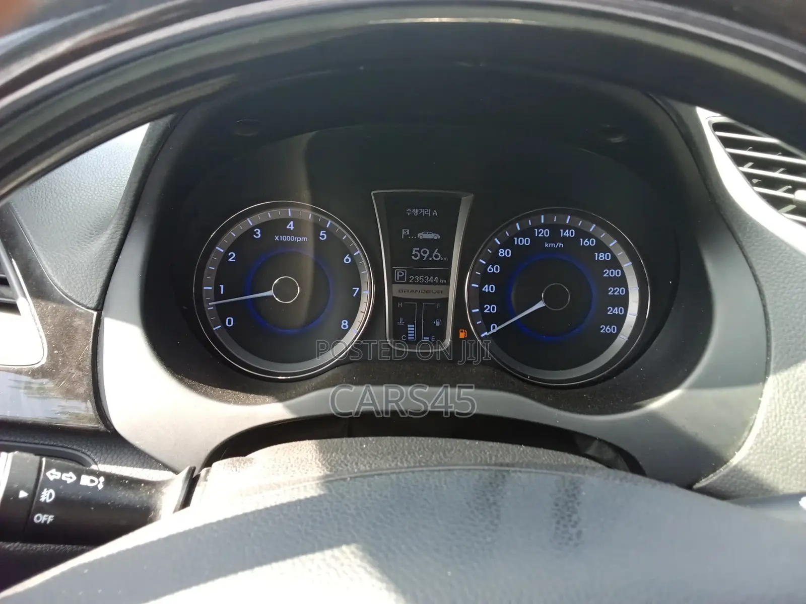Hyundai Grandeur 2013 Black
