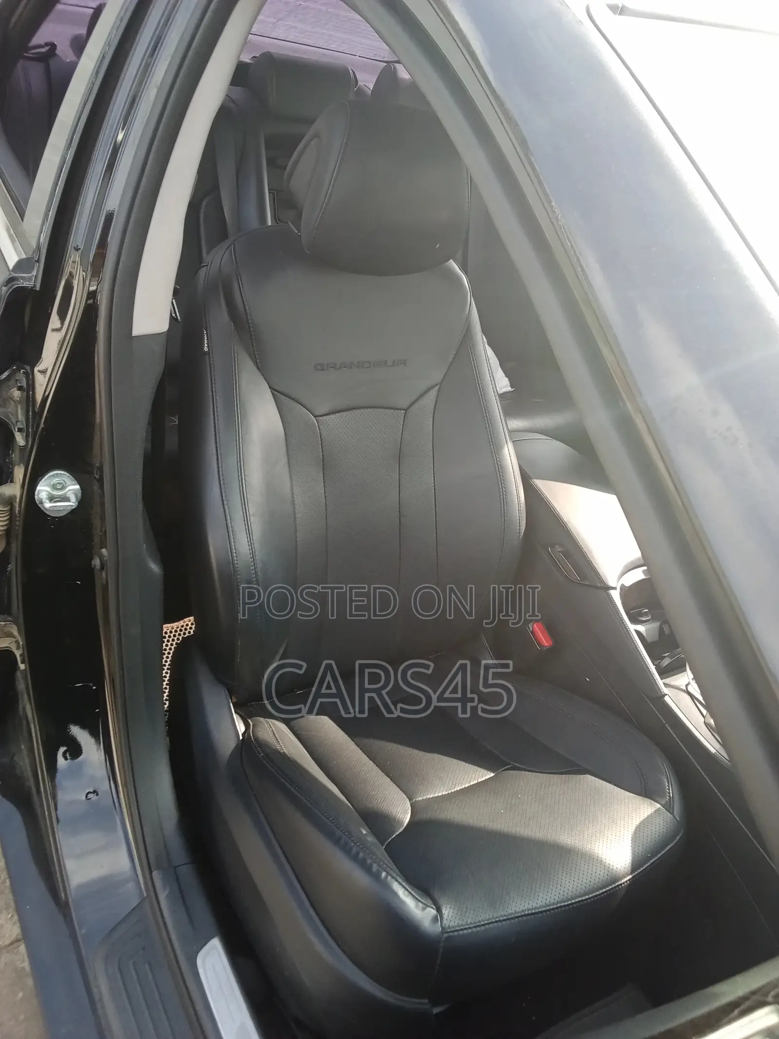 Hyundai Grandeur 2013 Black