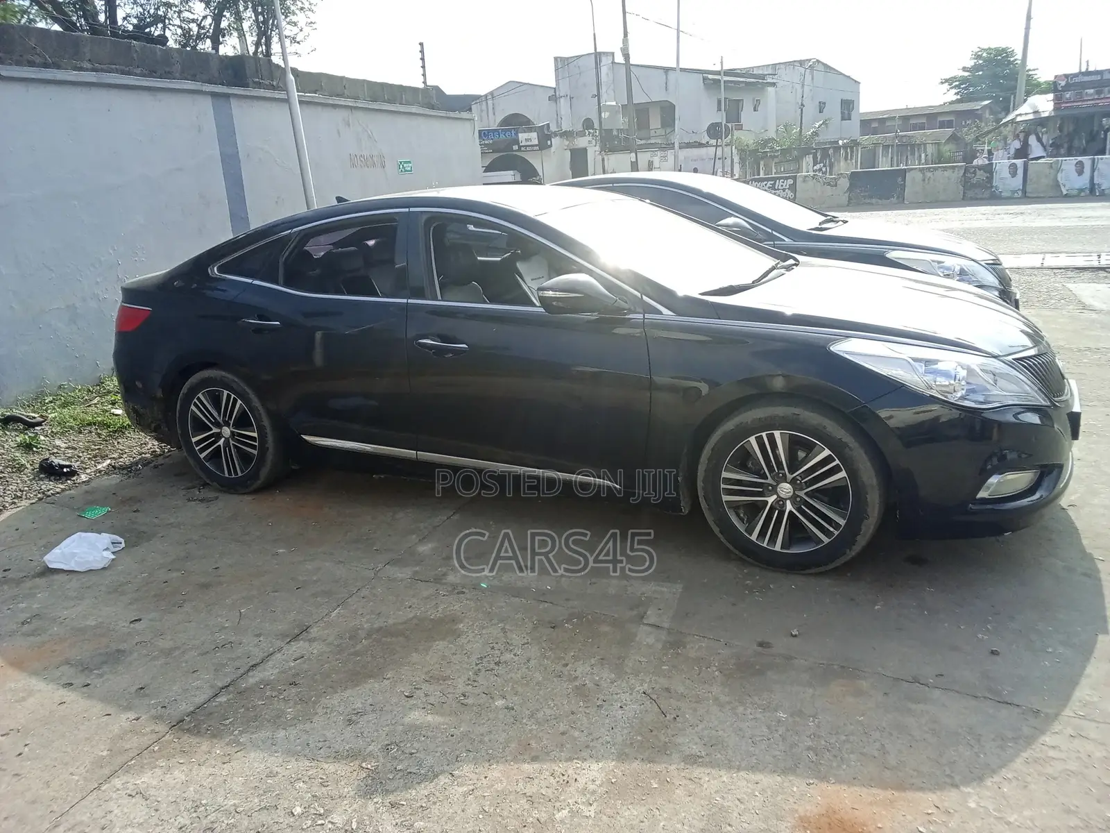 Hyundai Grandeur 2013 Black