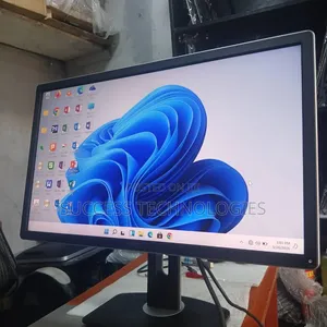 Dell P2715Qt
27-Inch Ultra HD IPS Mo