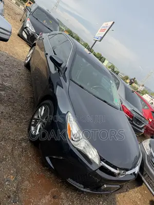 Toyota Camry SE 4dr Sedan (2.5L 4cyl 6A) 2016 Blue