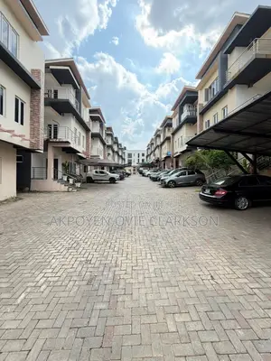 4bdrm Duplex in Guzape District for rent