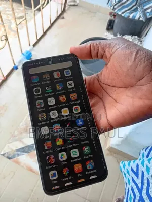 Tecno Spark 9 64 GB Silver