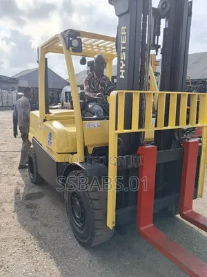 5 Tons Hyster Forklift