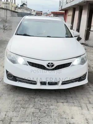 Toyota Camry 2013 White