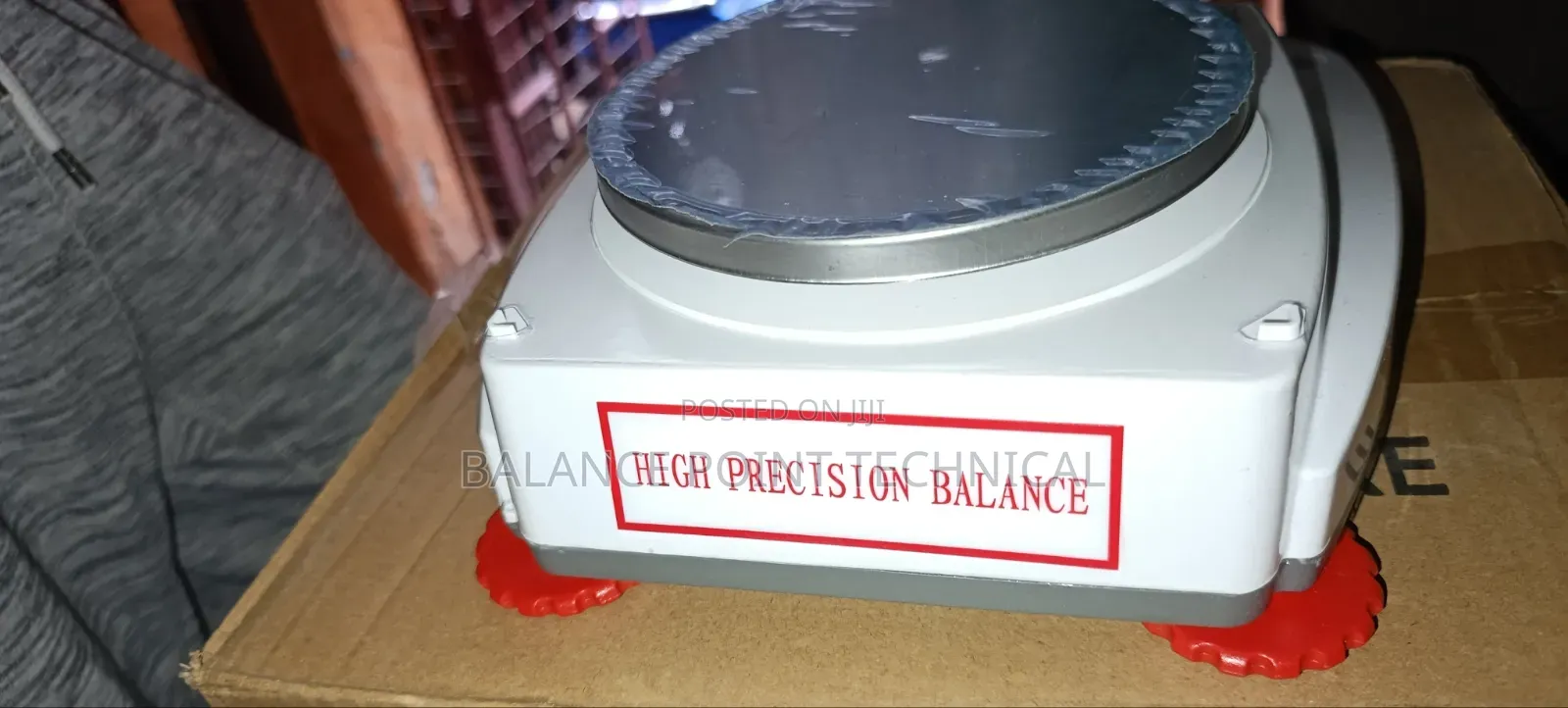 High Precision Balance